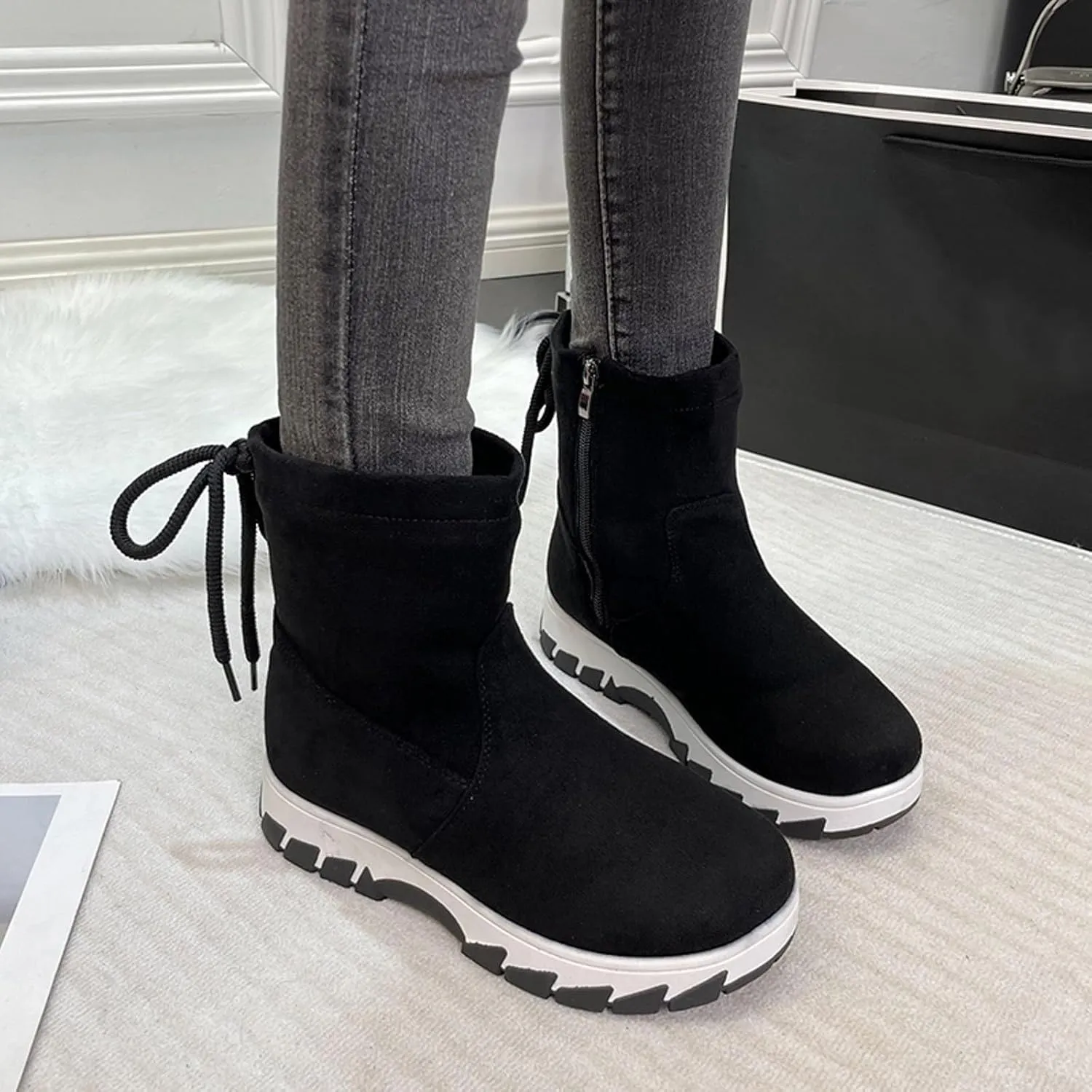 Ankle Snow Boots for Women Lace up Thick Warm Boots Anti Slip Outdoor Waterproof Walking Platform Winter Shoes