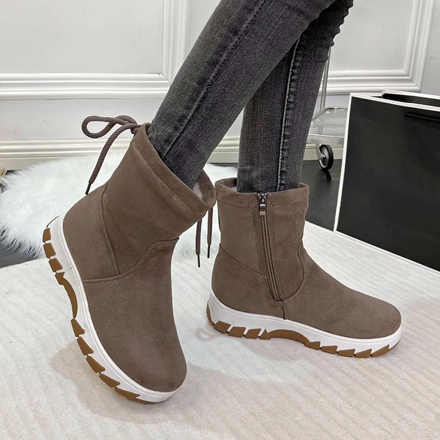 Ankle Snow Boots for Women Lace up Thick Warm Boots Anti Slip Outdoor Waterproof Walking Platform Winter Shoes