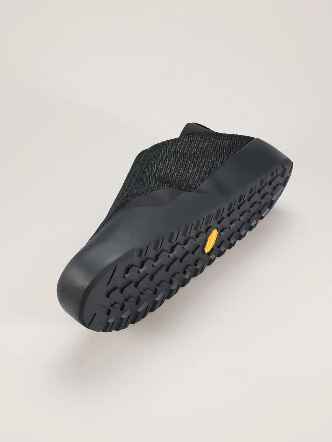 Arc'teryx Mens Kragg Shoe - Lightweight Pull-On Shoe for Quick Approaches, Everyday Casual Shoes