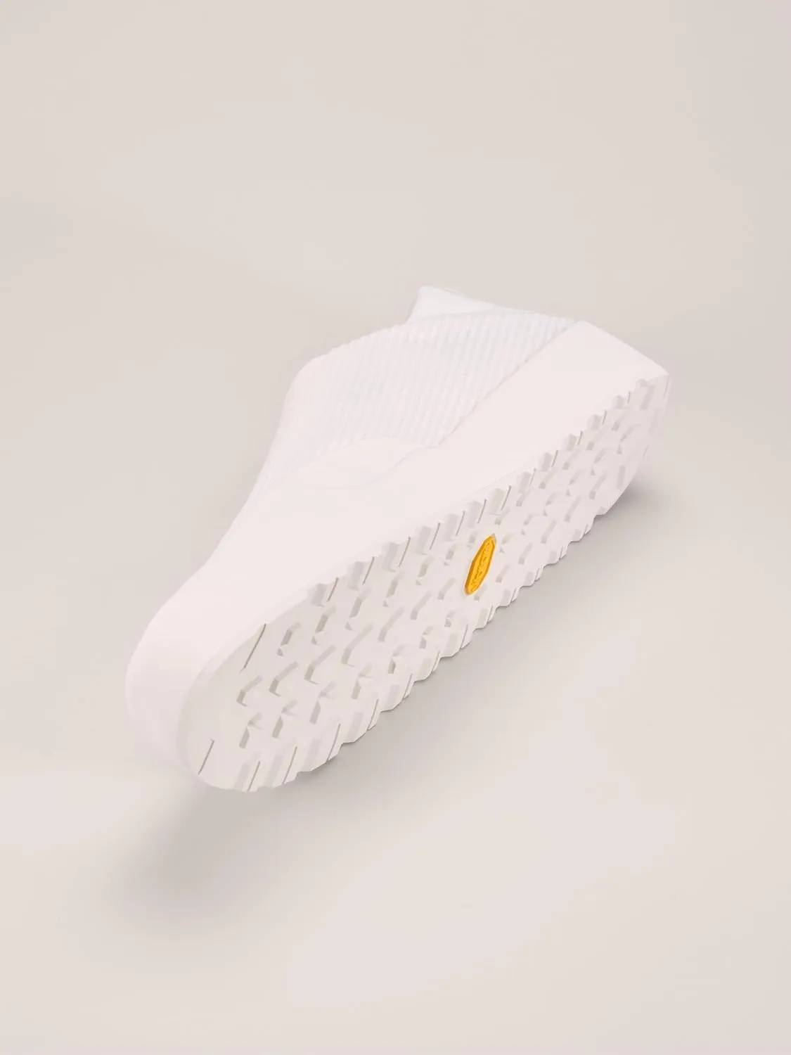 Arc'teryx Mens Kragg Shoe - Lightweight Pull-On Shoe for Quick Approaches, Everyday Casual Shoes