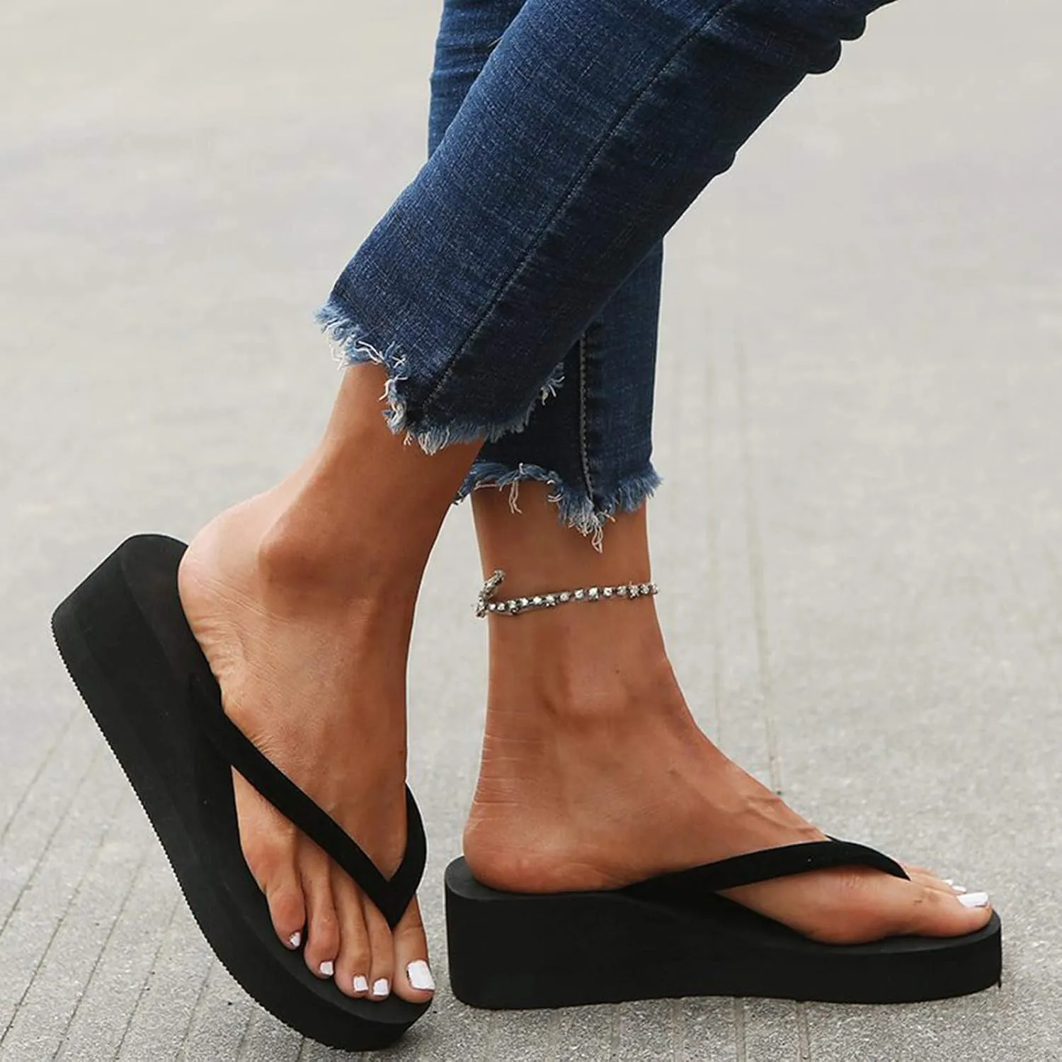 Casual Shoes Platform Flip Flops for Women Slip On Sandals Summer Beach Slippers Peep Toe Slides Solid Wedge Sandals (Black, 8)