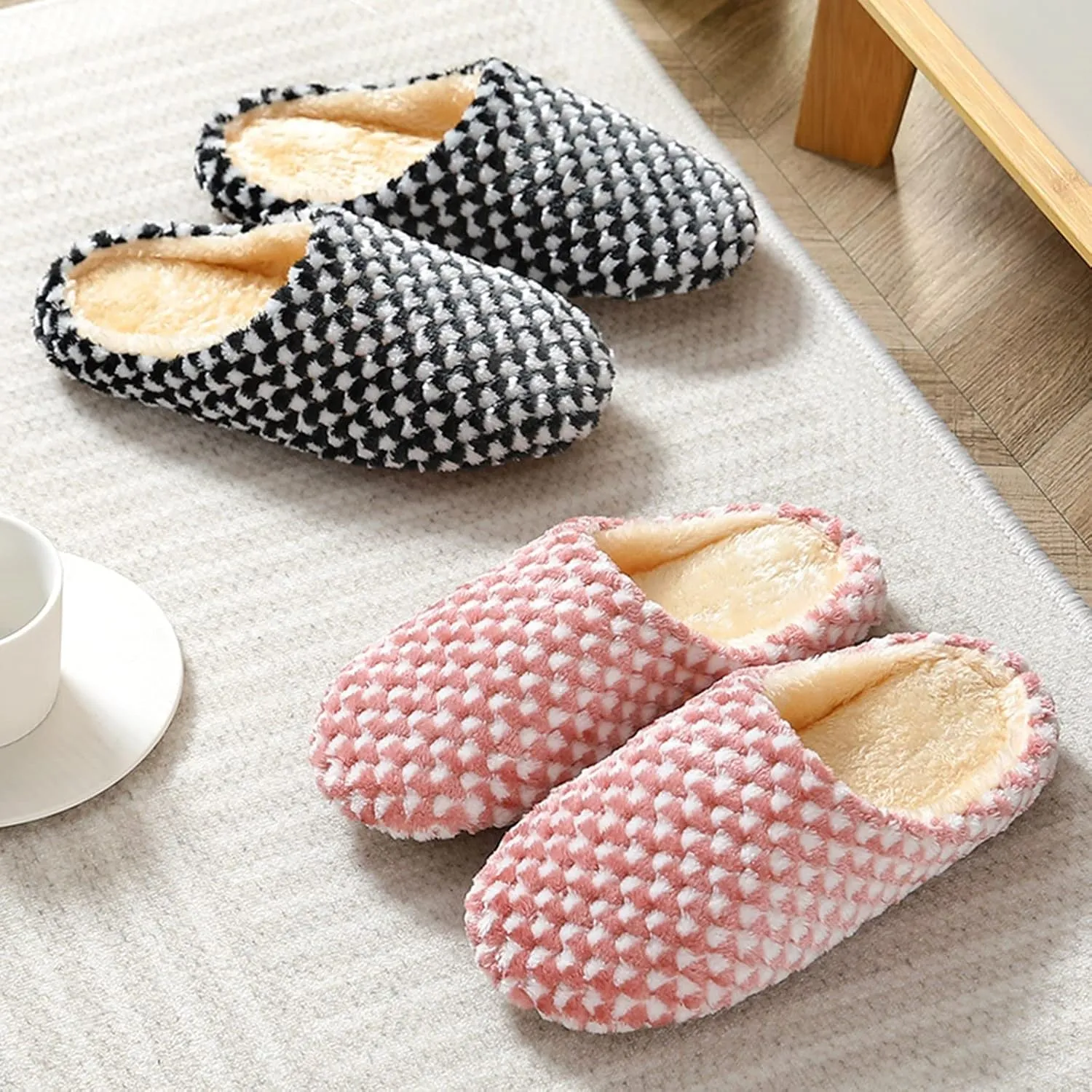Christmas Slippers for Men Comfort Fluffy Fuzzy Slip on House Slippers Open Toe Cross Band Indoor Outdoor Non-Slip