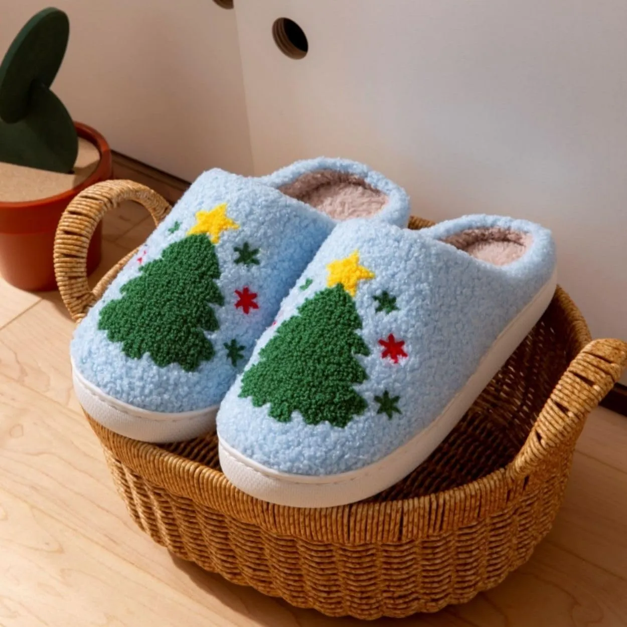 Fun and Loving Slippers Valentine's Day Style Women's & Men's Comfortable Memory Foam Slippers Fluffy and Soft Memory Foam Retro Indoor and Outdoor Home Couple Shoes