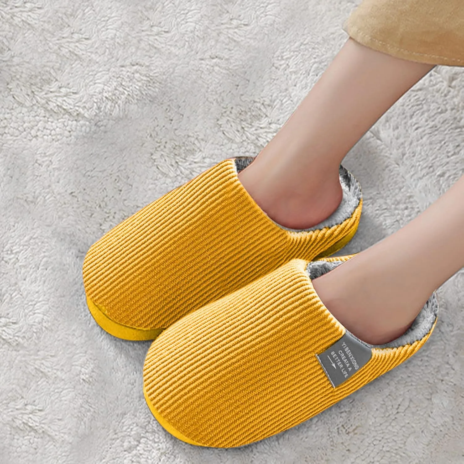 House Slippers for Women Memory Foam Fuzzy Slippers Indoor and Outdoor Slip on Bedroom Shoes with Faux Fur Lining
