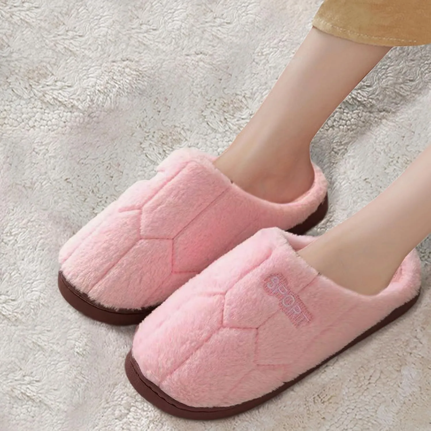 House Slippers for Women Memory Foam Fuzzy Slippers Indoor and Outdoor Slip on Bedroom Shoes with Faux Fur Lining