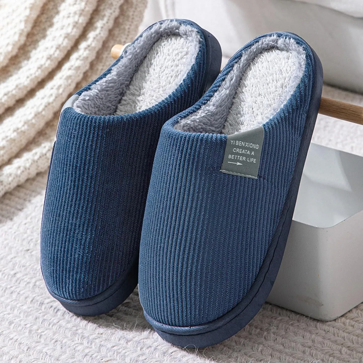 Roorsily Men's Fuzzy Slippers Fleece Lined Warm Cotton Slippers Lightweight Flat Soled Slippers Comfort Indoor Slippers