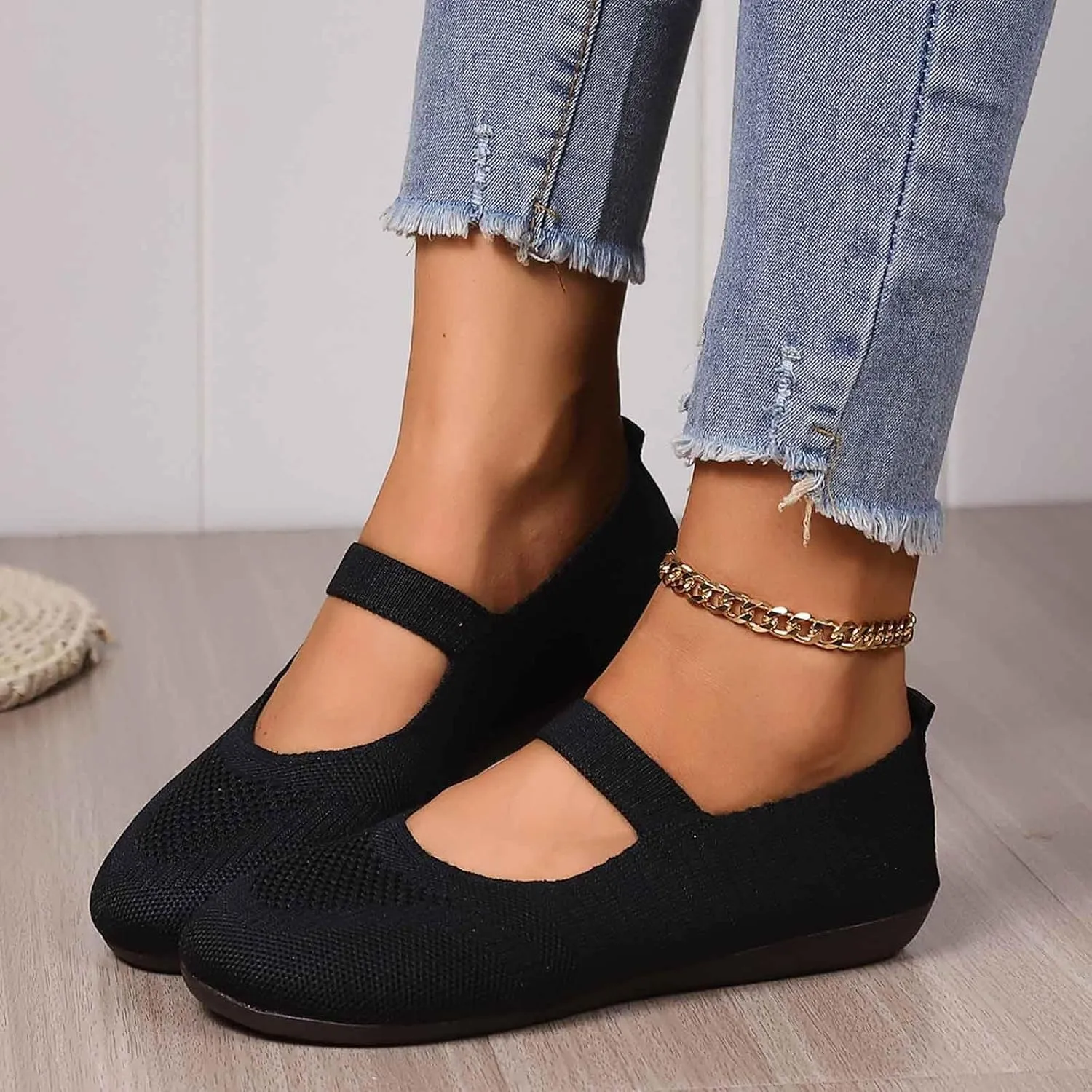 Women's Casual Shoes Everyday Comfort Breathable Design Ideal Summer Slip On Style with Flat Sole Lady Slip Shoe