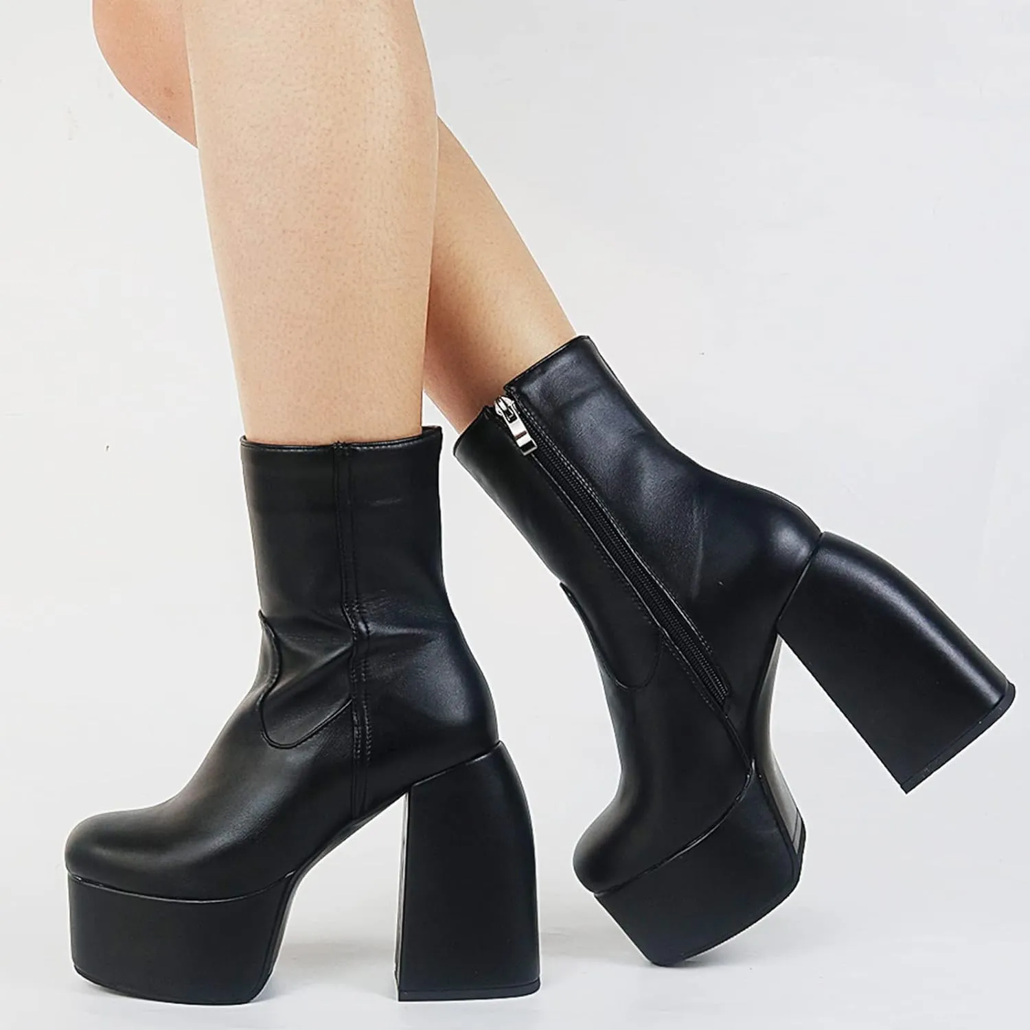 Women's Chunky Heel Knee High Platform Boots