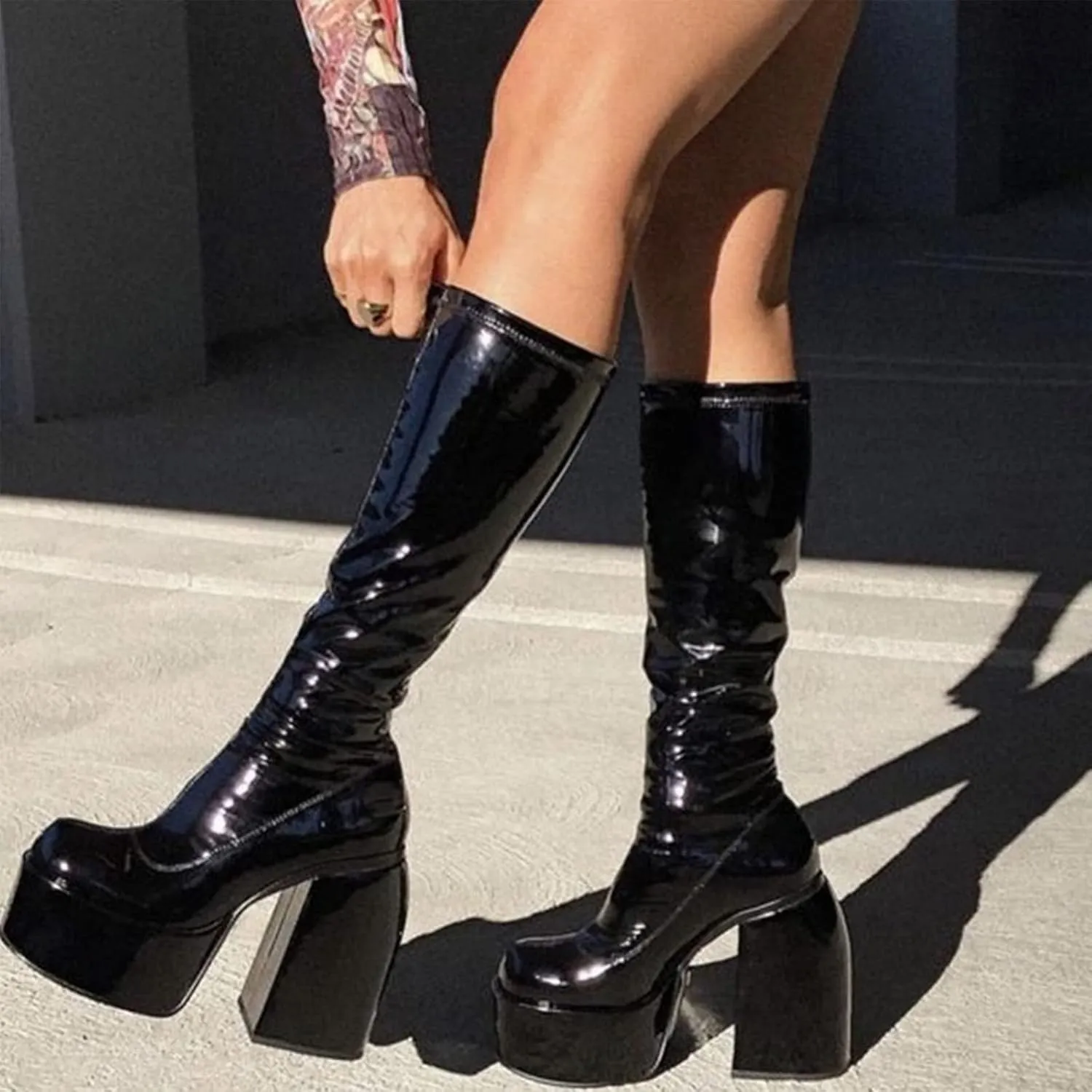 Women's Chunky Heel Knee High Platform Boots