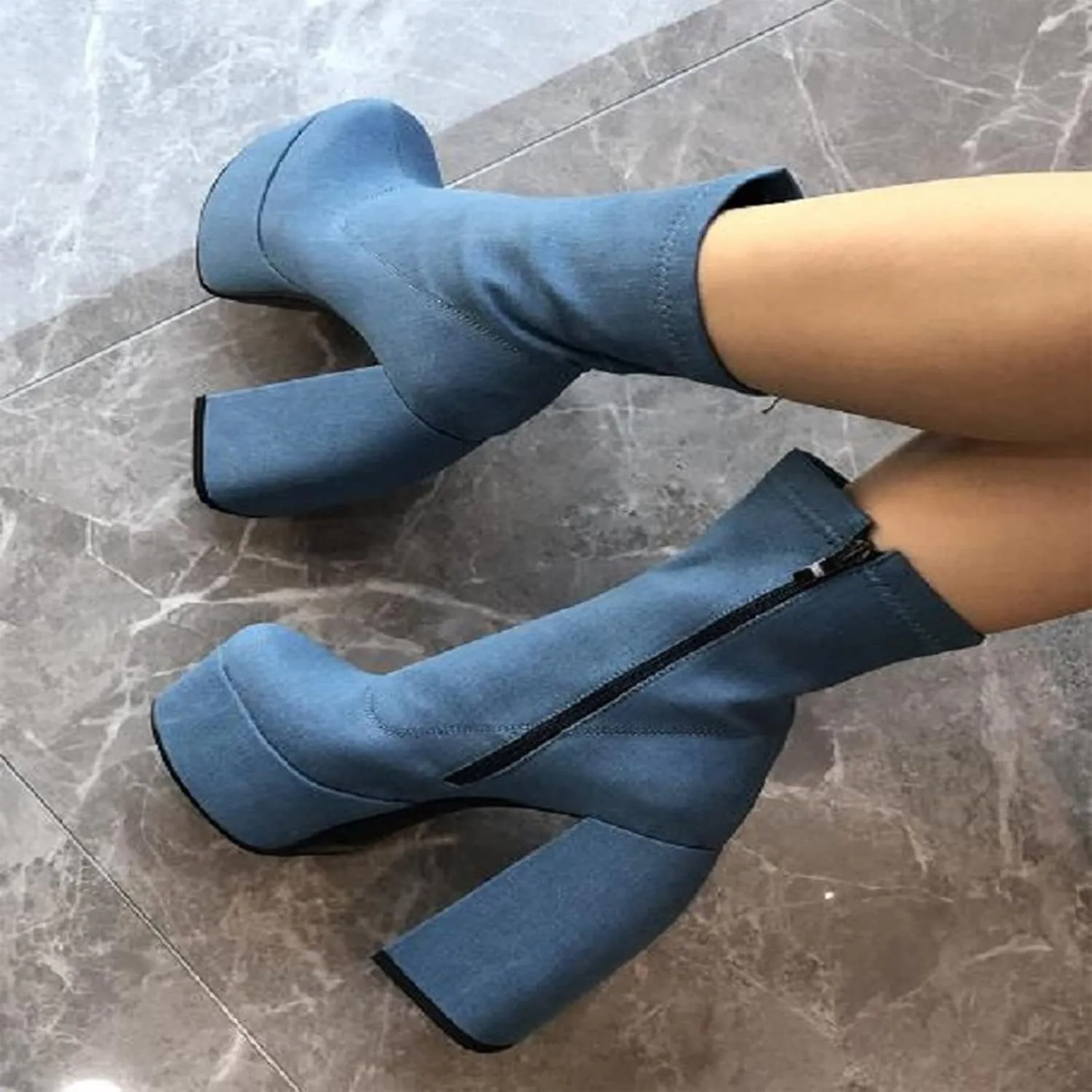 Women's Chunky Heel Knee High Platform Boots
