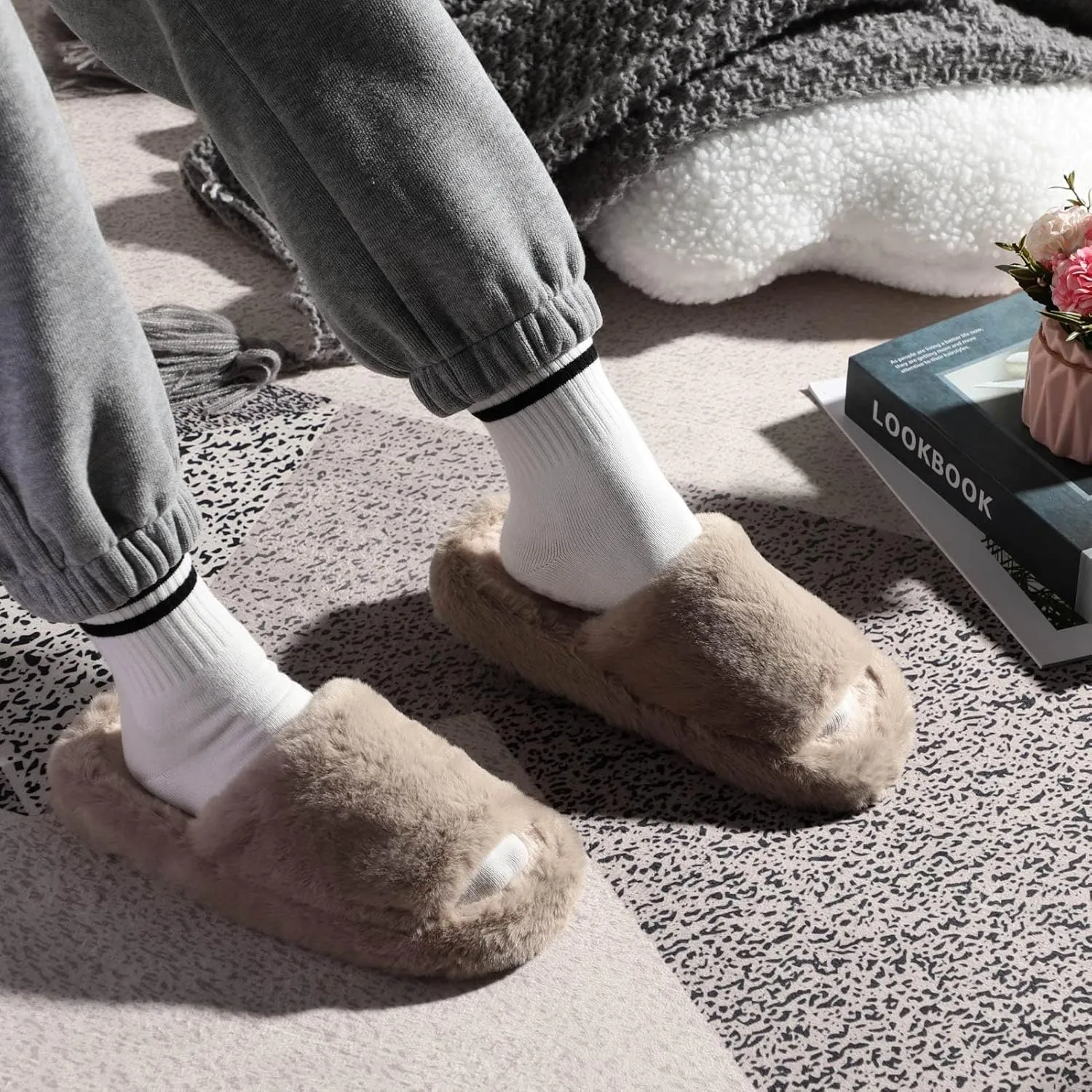 Women's Fuzzy Slippers Cross Band Memory Foam House Slippers Open Toe Plush Comfy Faux Fur Lined Slide Shoes Anti-Skid Sole