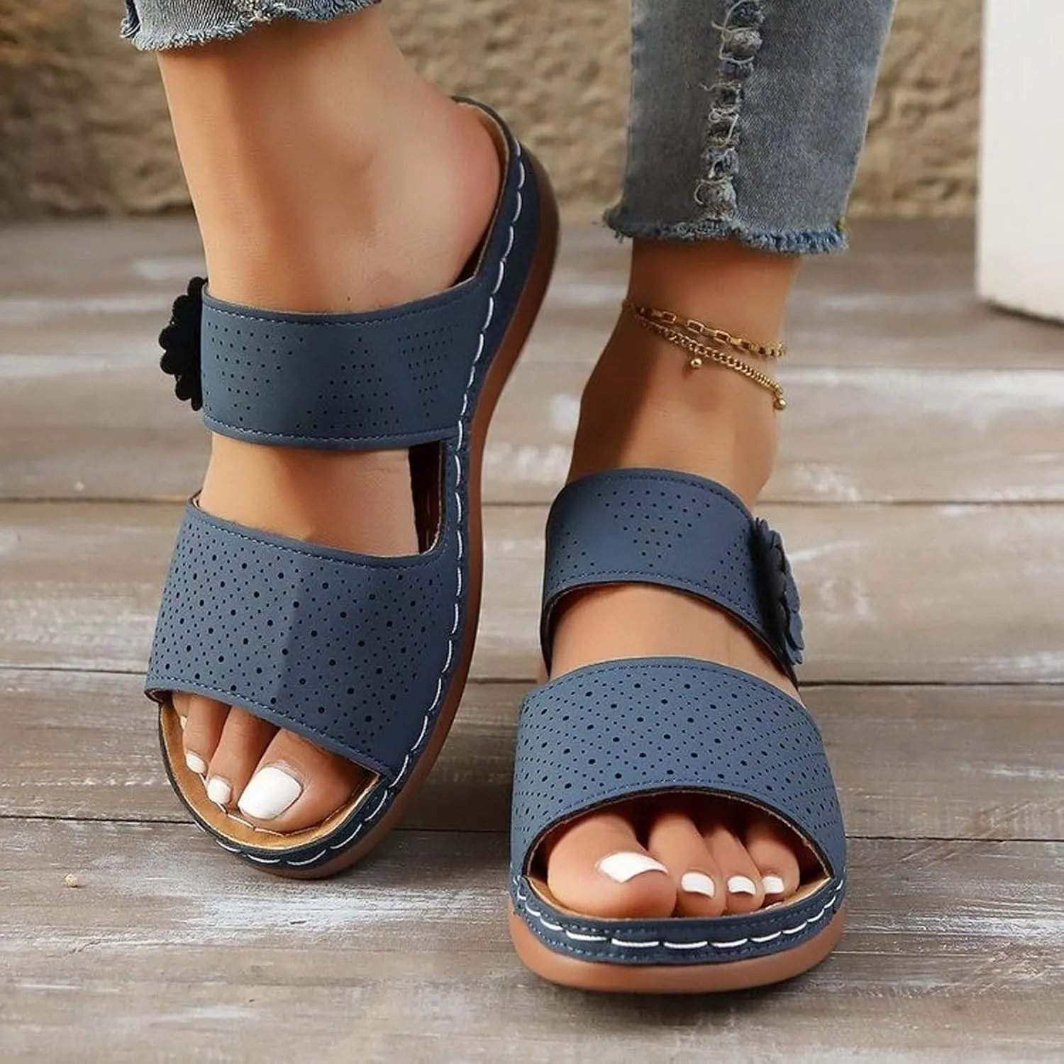 Women's Summer Sandals Casual Flat Slip On Beach Toe Post Comfortable Walking Shoes for Vacation Outfit